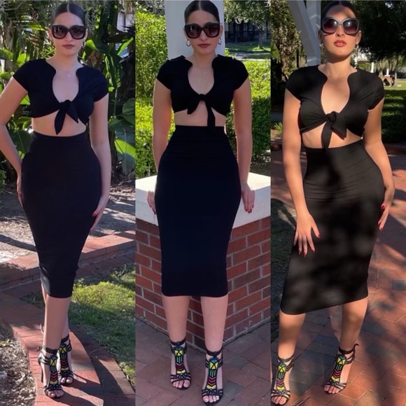 2 Piece Set Black Skirt Corp Top✨ - Picture 7 of 7